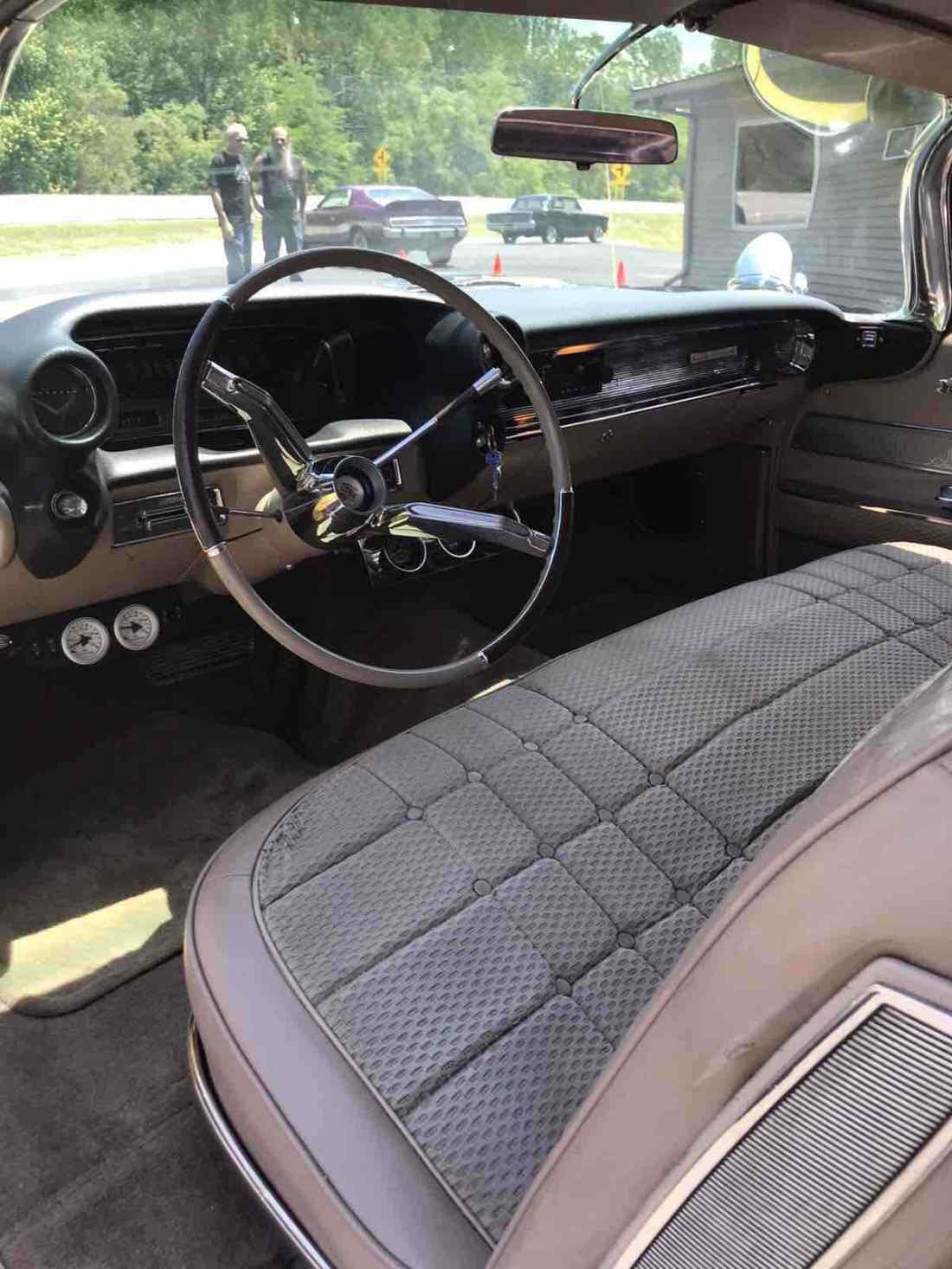 1960 Cadillac DeVille Coupe - photo 12