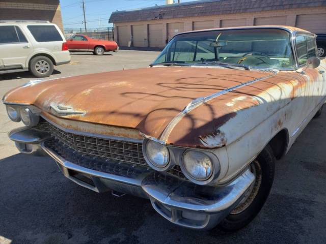 1960 Cadillac DeVille Flat Top SHELL ONLY, FOR PARTS, NO ENGINE OR TRANSMISSION. 1960 Cadillac DeVille