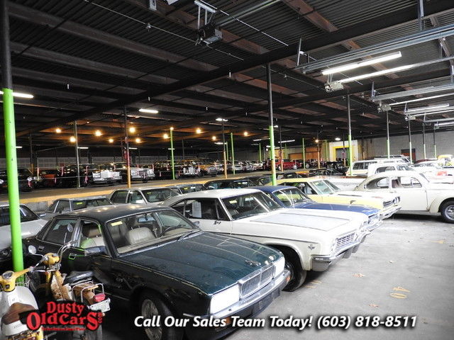 1960 Cadillac DeVille Sedan Parts Car Engine Trans Glass Chrome - photo 11