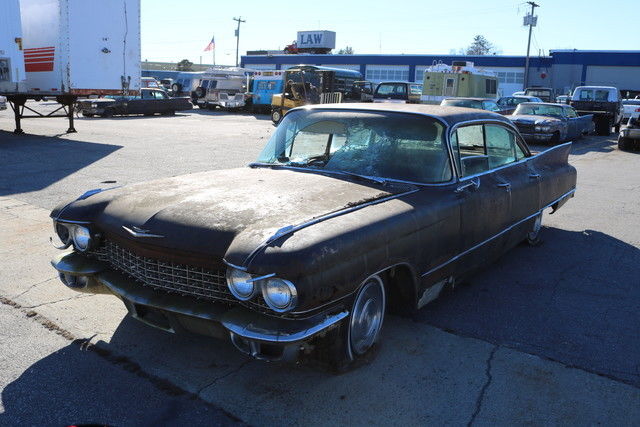 1960 Cadillac DeVille Sedan Parts Car Engine Trans Glass Chrome - photo 5