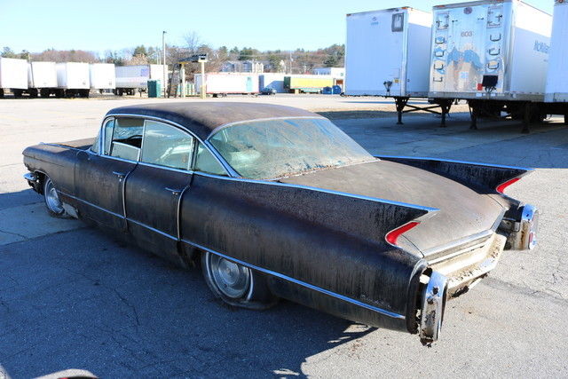 1960 Cadillac DeVille Sedan Parts Car Engine Trans Glass Chrome - photo 6