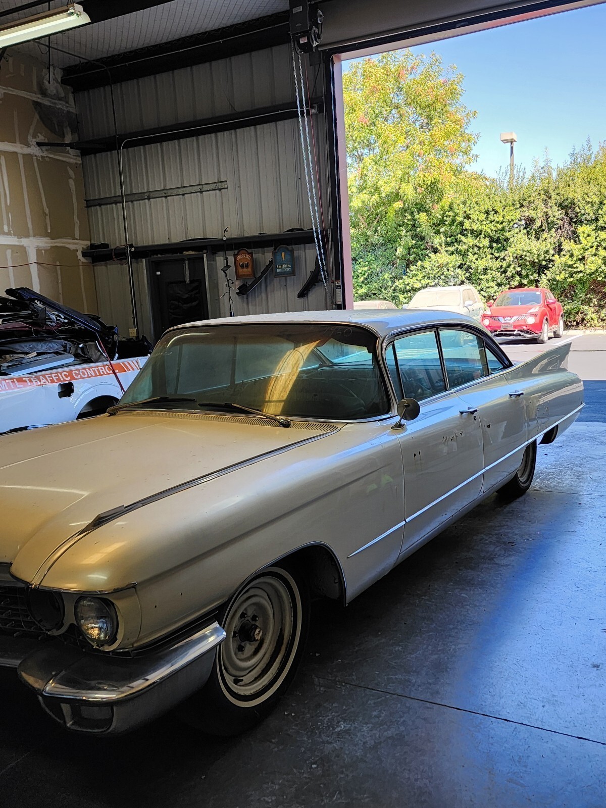 1960 Cadillac DeVille - photo 3