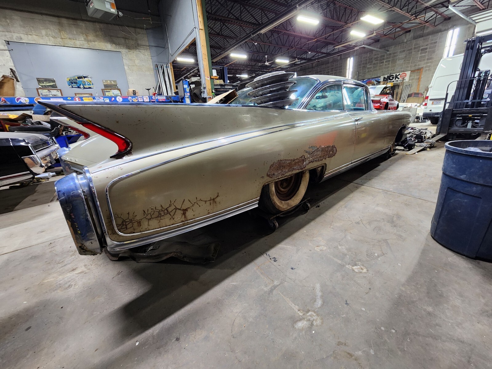 1960 Cadillac Eldorado 19k miles Eldorado Seville Project 1 of 1075 - photo 3