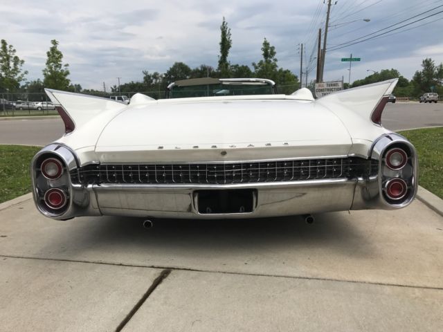 1960 Cadillac Eldorado Base Convertible 2-Door - photo 9