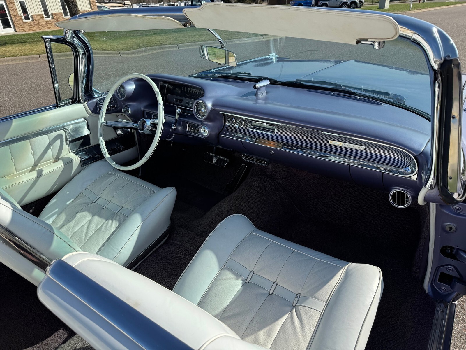 1960 Cadillac Eldorado Biarritz Convertible - photo 13