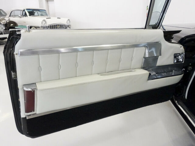 1960 Cadillac Eldorado Seville - photo 9