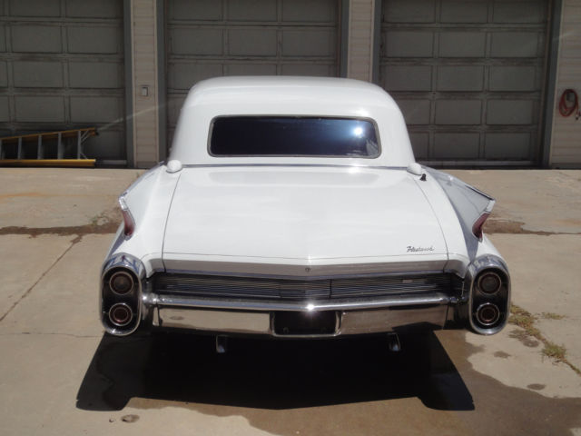 1960 Cadillac Fleetwood Formal Sedan Limousine - photo 4