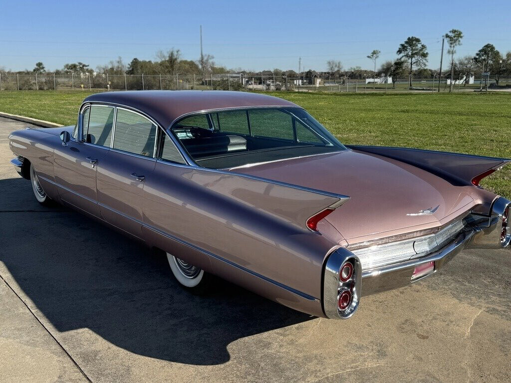 1960 Cadillac Series 62 Original Condition w/ 31,000 Miles - photo 3
