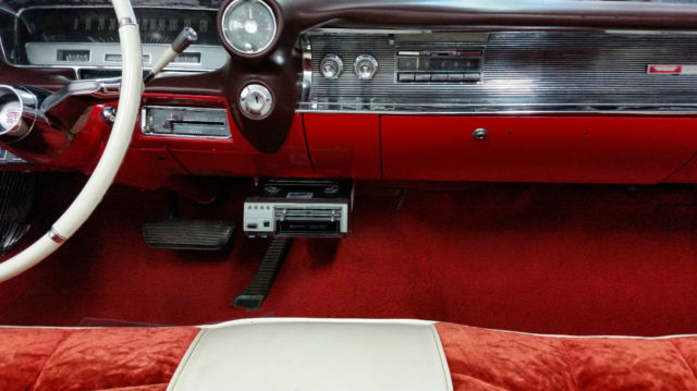 1960 Cadillac DeVille SERIES 62 CONVERTIBLE - photo 11