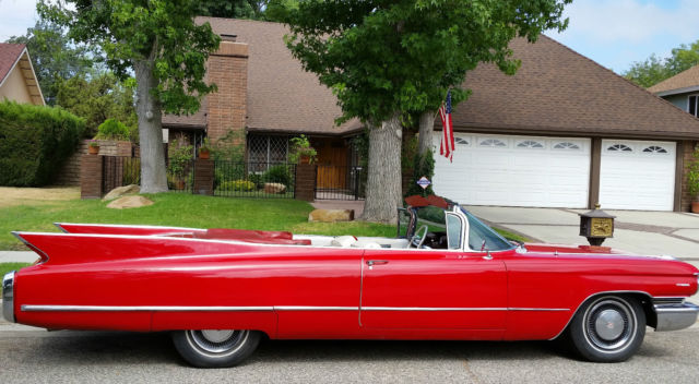 1960 Cadillac DeVille SERIES 62 CONVERTIBLE - photo 4