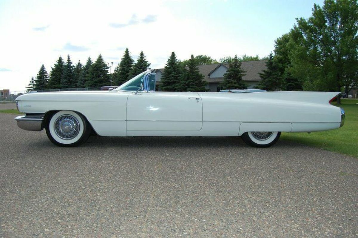 1960 Cadillac Series 62 Convertible - photo 5