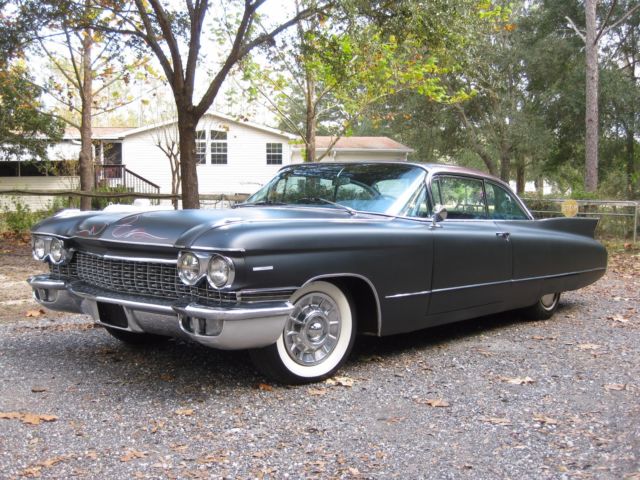 1960 Cadillac Series 62 Coupe - photo 2