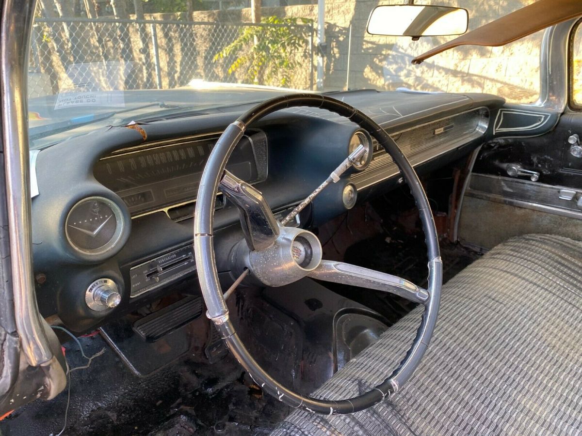 1960 Cadillac DeVille Series 62 - photo 8