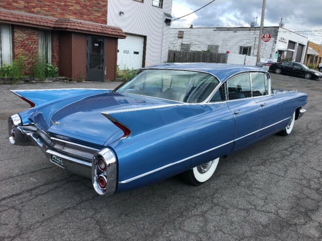 1960 Cadillac series 62 Sedan NICE ORIGINAL !! I have 1959 and 1960 parts also . 1960 Cadillac Eldorado