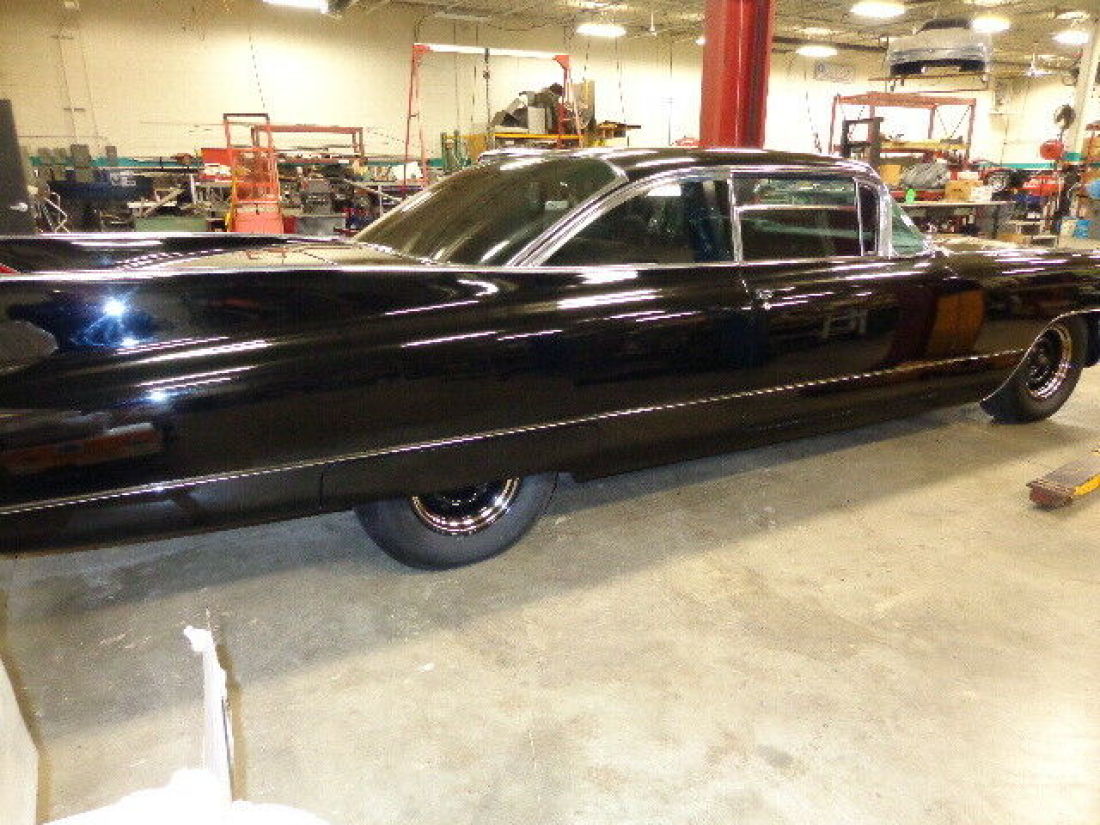 1960 Cadillac Coupe DeVille - photo 2