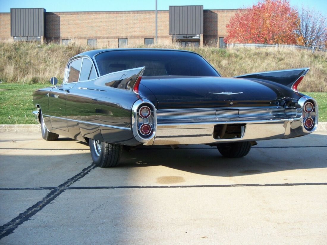 1960 Cadillac Coupe DeVille - photo 3