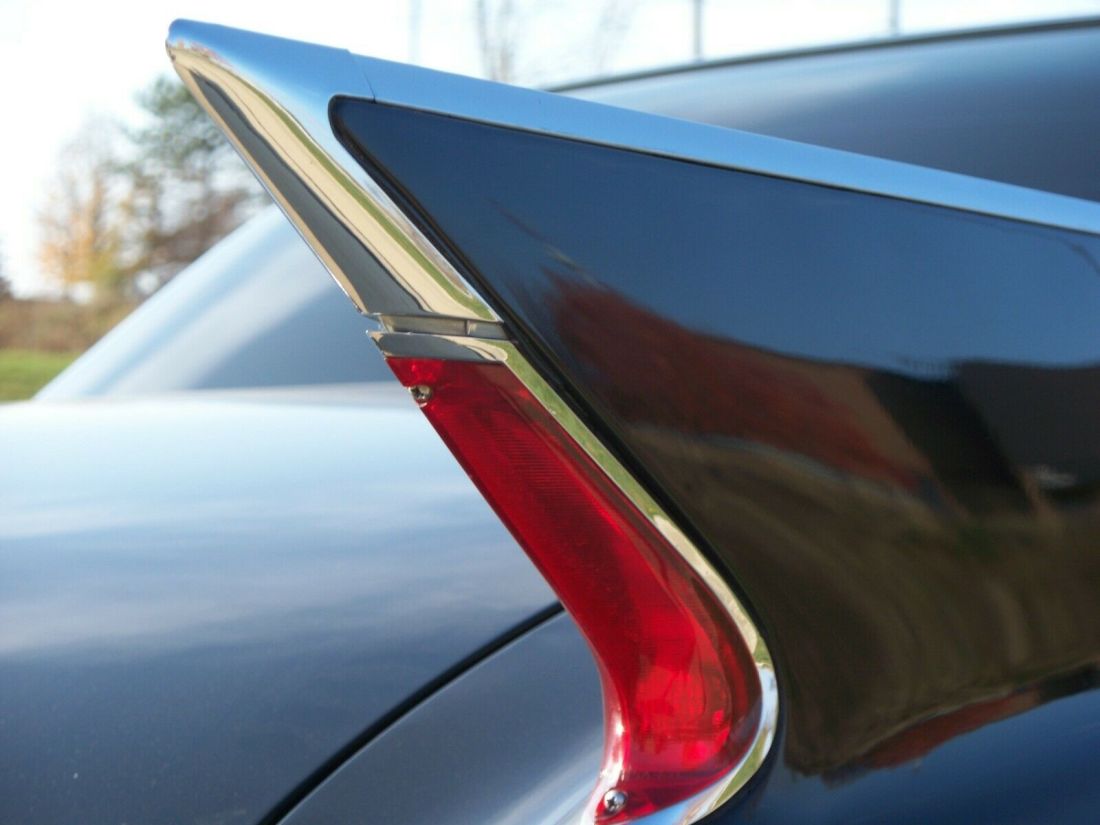 1960 Cadillac Coupe DeVille - photo 4