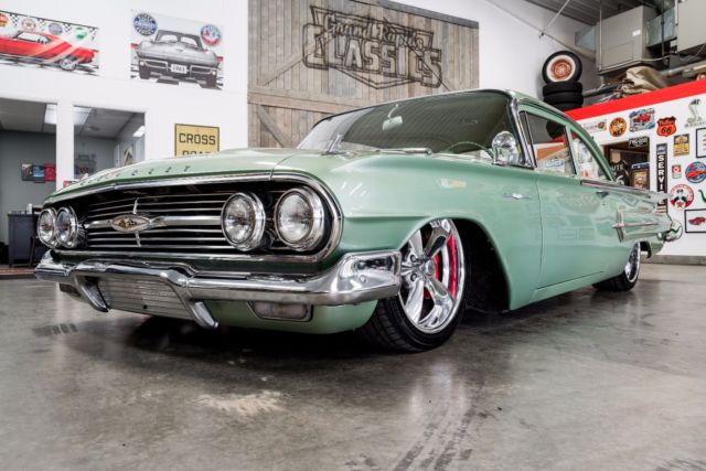 1960 Chevrolet Bel Air/150/210 348 Tri-Power - photo 12