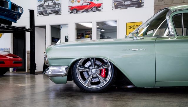 1960 Chevrolet Bel Air/150/210 348 Tri-Power - photo 4