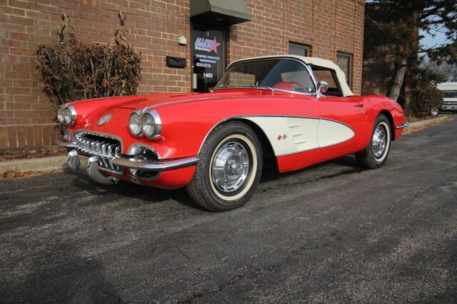 1960 chevrolet corvette 1959 1961 1962 4 wheel power disc brakes 327 4 speed 1960 Chevrolet Corvette - 4 Wheel Power Disc