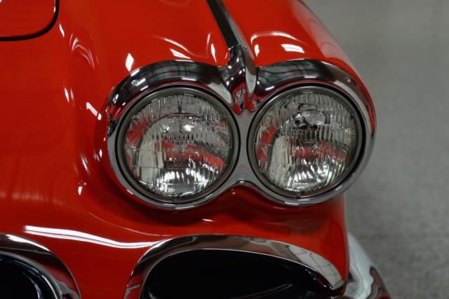 1960 Chevrolet Corvette 283/290hp Fuelie - photo 8