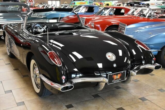 1960 Chevrolet Corvette 2x4bbl - photo 7