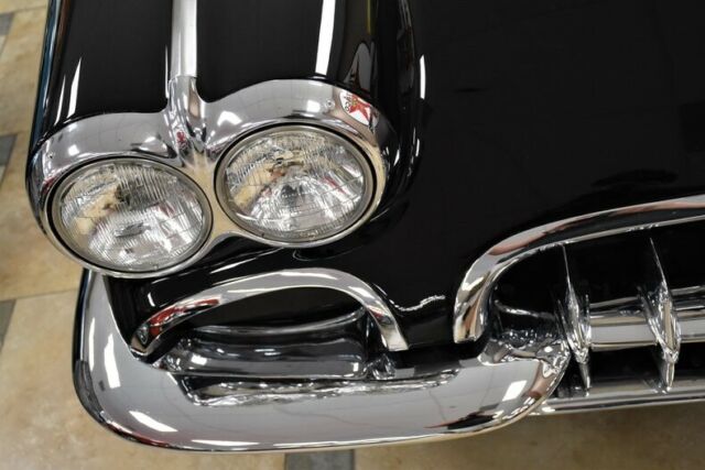 1960 Chevrolet Corvette 2x4bbl - photo 8