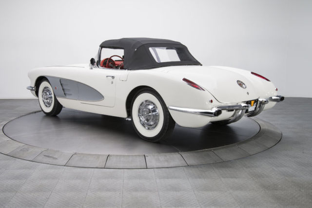 1960 Chevrolet Corvette -- - photo 9