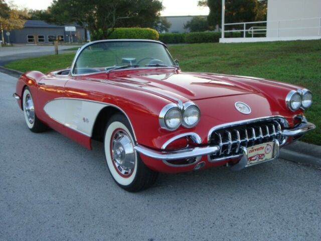 1960 Chevrolet Corvette Convertible - photo 7