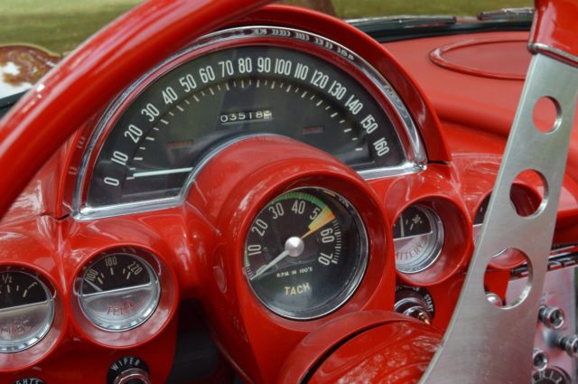 1960 Chevrolet Corvette - photo 13