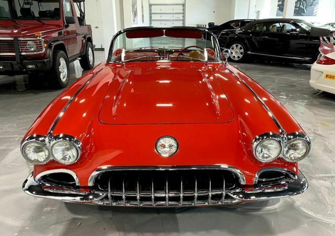 1960 Chevrolet Corvette Convertible - photo 8