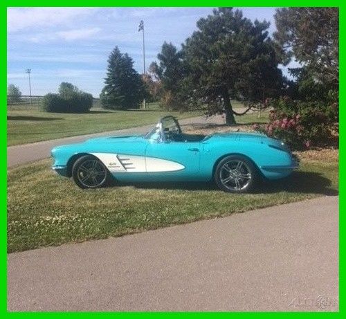 1960 Chevrolet Corvette Convertible, LS3 6.2L V8 450hp, 4-Speed Auto Trans, 2-Dr 1960 Chevrolet Corvette Restored Hard Top / Soft Top Convertible