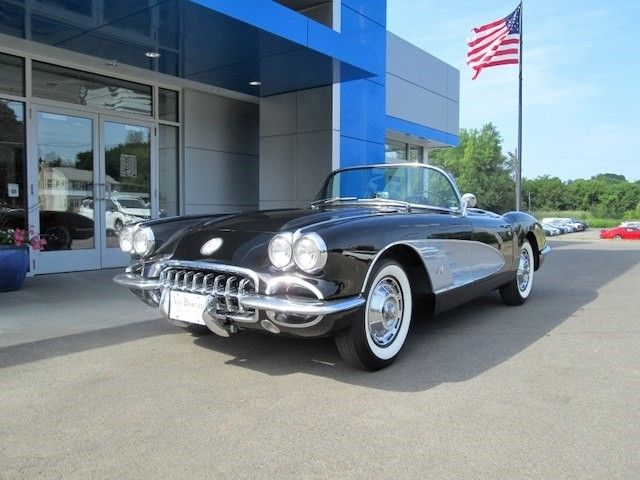 1960 Chevrolet Corvette Convertible - photo 3