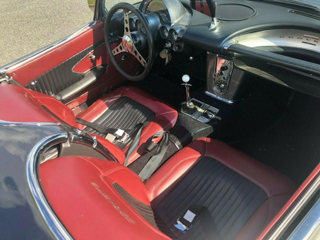 1960 Chevrolet Corvette - photo 10