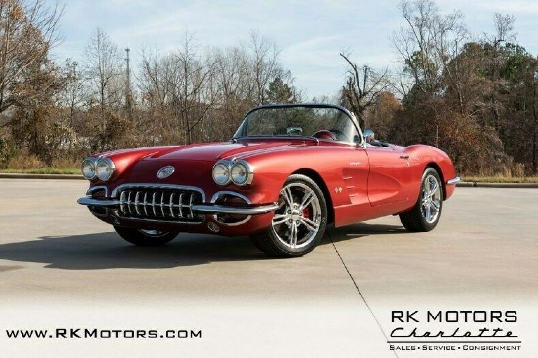 1960 Chevrolet Corvette - photo 3