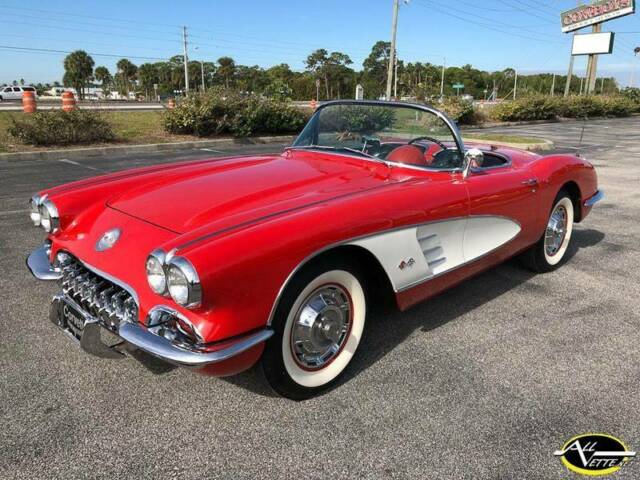 1960 Chevrolet Corvette - photo 3
