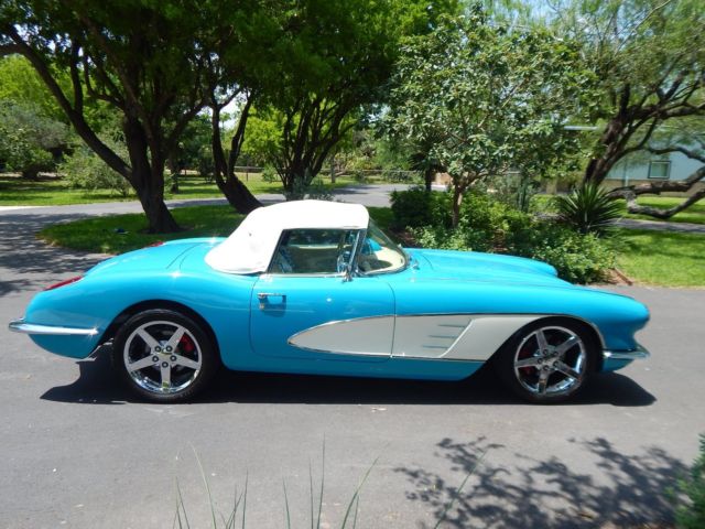 1960 Chevrolet Corvette Resto Mod - photo 7
