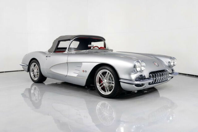 1960 Chevrolet Corvette Resto-Mod - photo 12