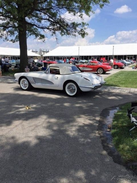1960 Chevrolet Corvette Original Numbers Matching 2-Door Soft Top Converti - photo 10