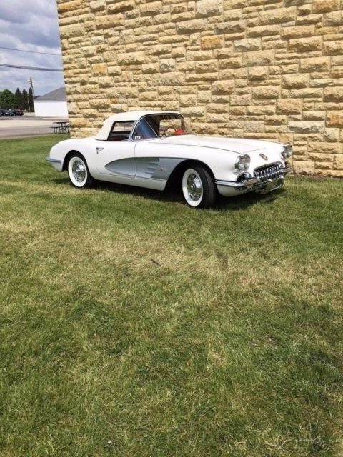 1960 Chevrolet Corvette Original Numbers Matching 2-Door Soft Top Converti - photo 11