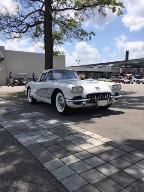 1960 Chevrolet Corvette Original Numbers Matching 2-Door Soft Top Converti - photo 5