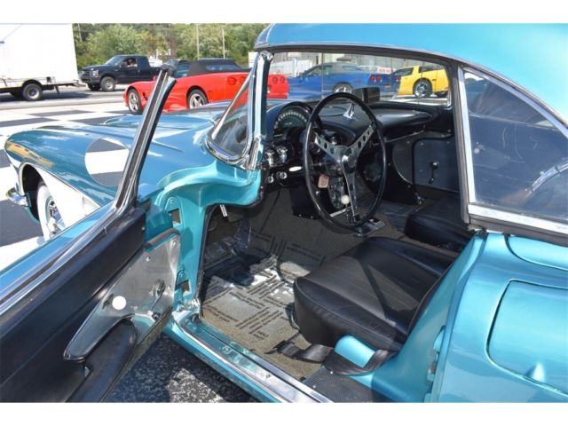 1960 Chevrolet Corvette - photo 2
