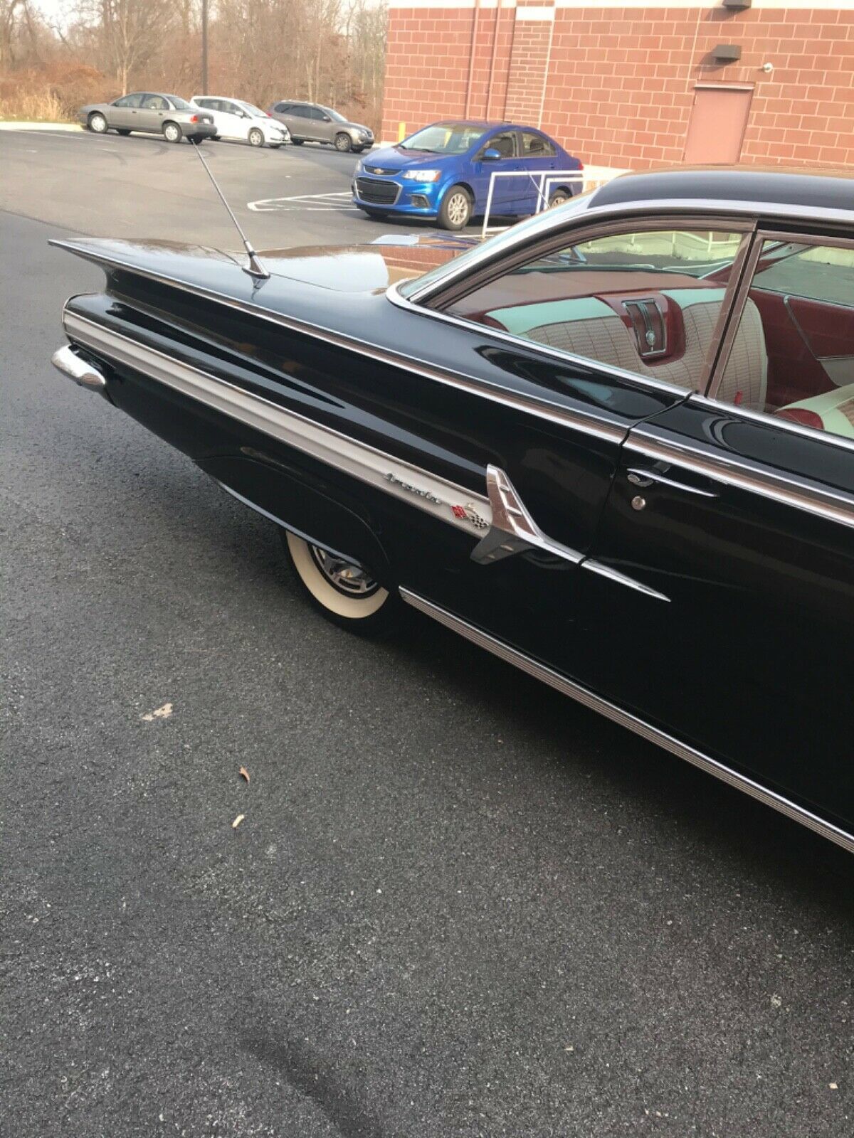1960 Chevrolet Impala - photo 3