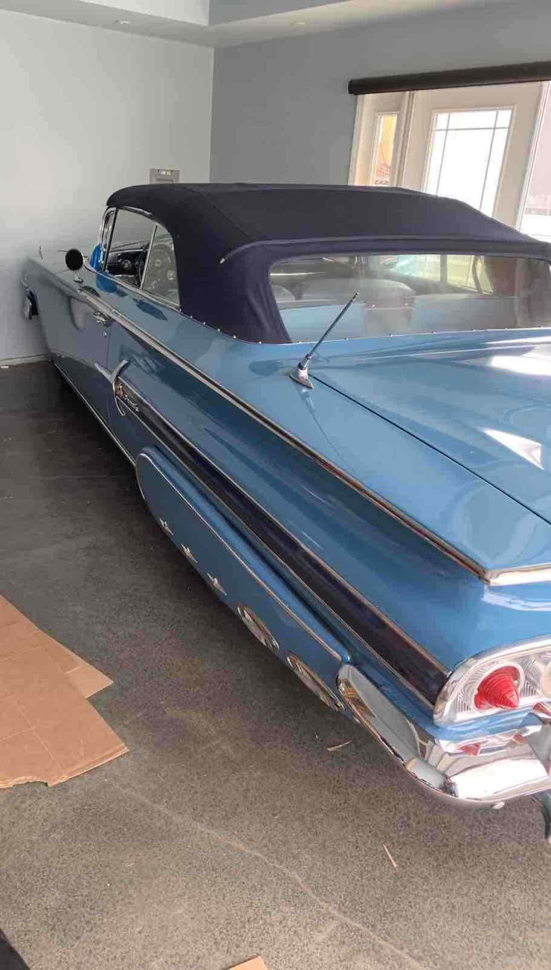 1960 Chevrolet Impala - photo 2