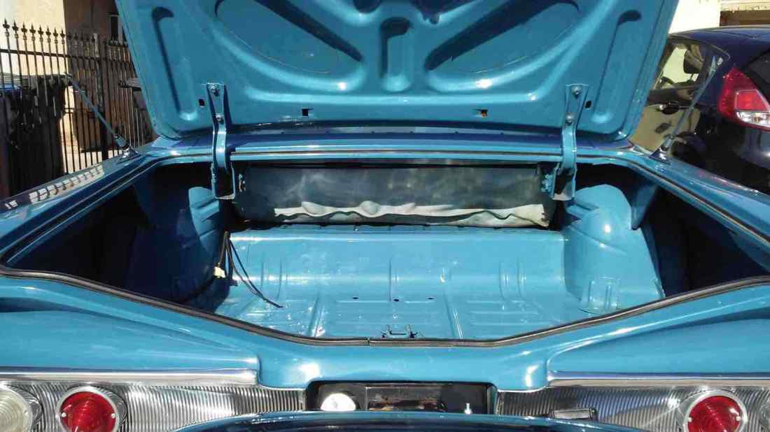 1960 Chevrolet Impala - photo 9