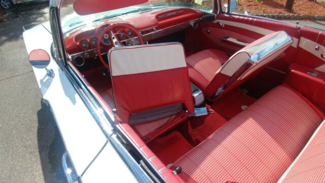 1960 Chevrolet Impala Covertible - photo 12