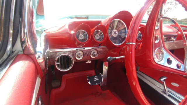 1960 Chevrolet Impala Covertible - photo 13