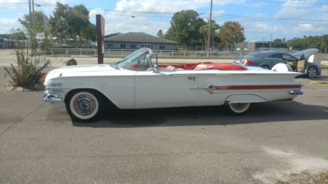 1960 Chevrolet Impala Covertible - photo 3