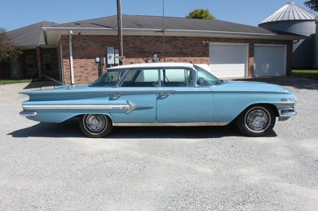 1960 Chevrolet Impala - photo 2