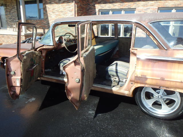 1960 Chevrolet Kingswood wagon - photo 13